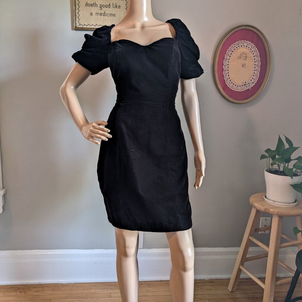 Vintage 90s LA Glo Black Velvet Mini Dress Rhinestone Puff Sleeve Size 5/6